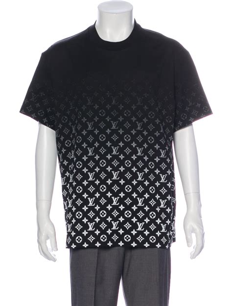 t shirt p louis vuitton|louis vuitton 2020 t shirt.